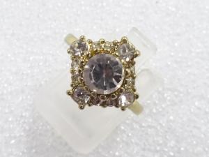 クリスタル　指輪(11号)